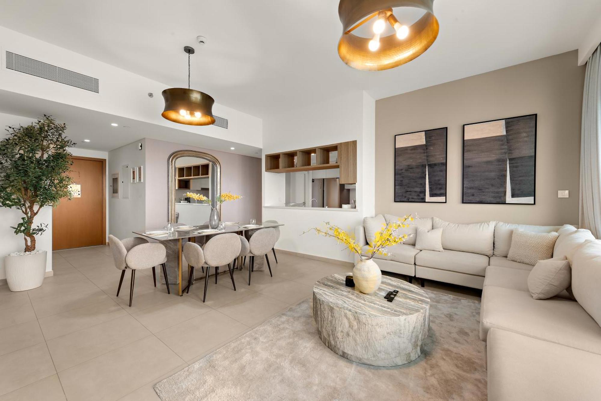 4br With Spacious Balcony & Stunning Burj Khalifa Views Dubai