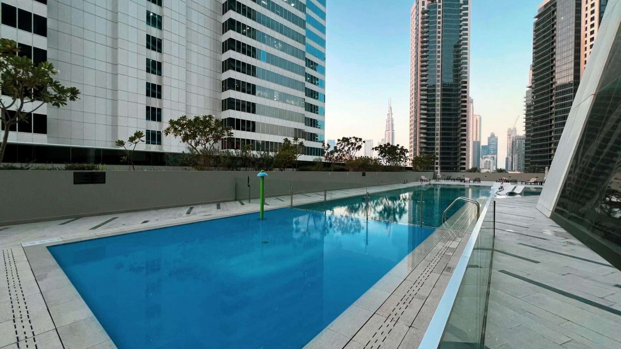 2br Burj Khalifa View, Table Game & Arcade- 26thfl *