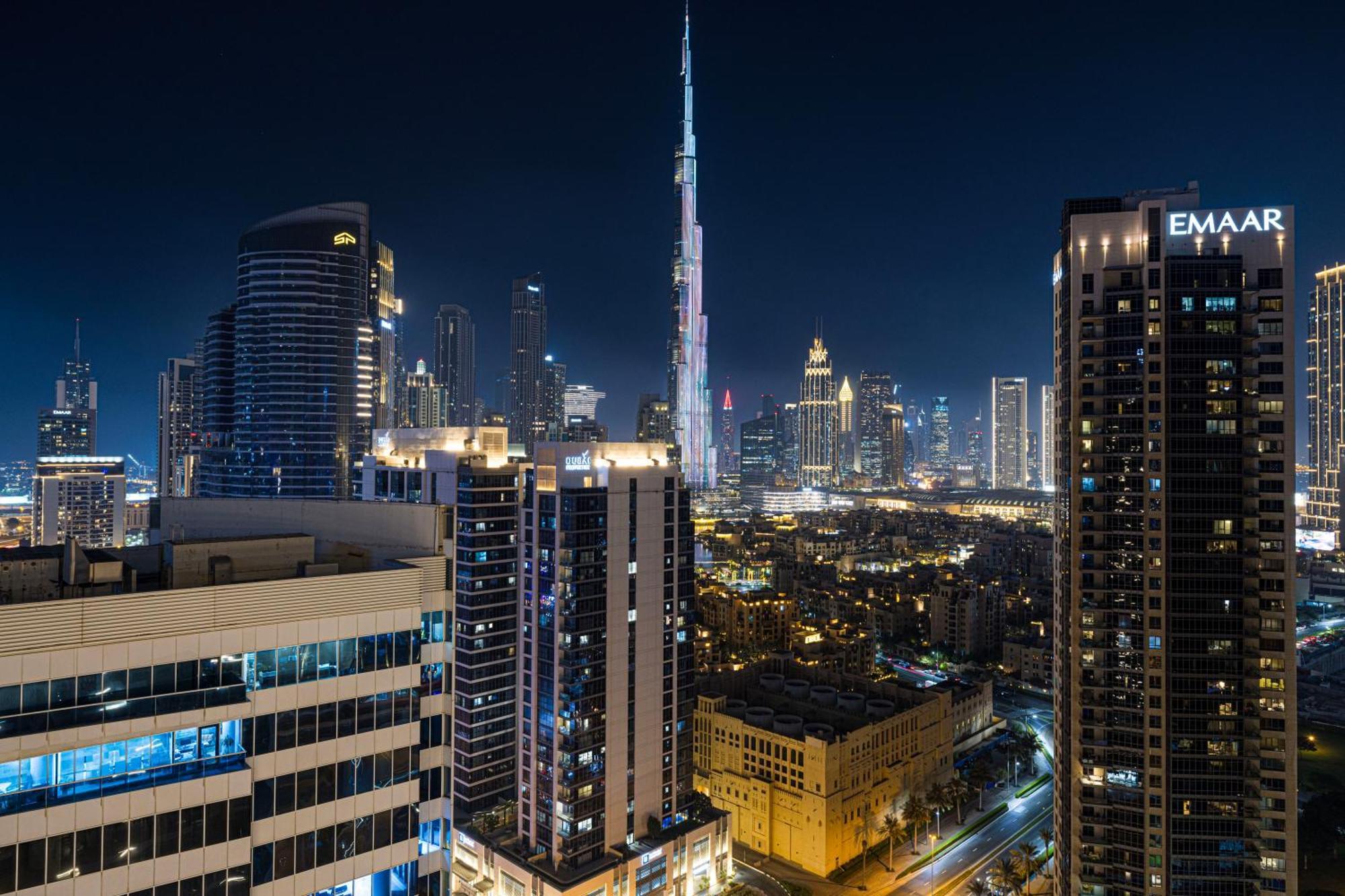 2br Burj Khalifa View, Table Game & Arcade- 26thfl *
