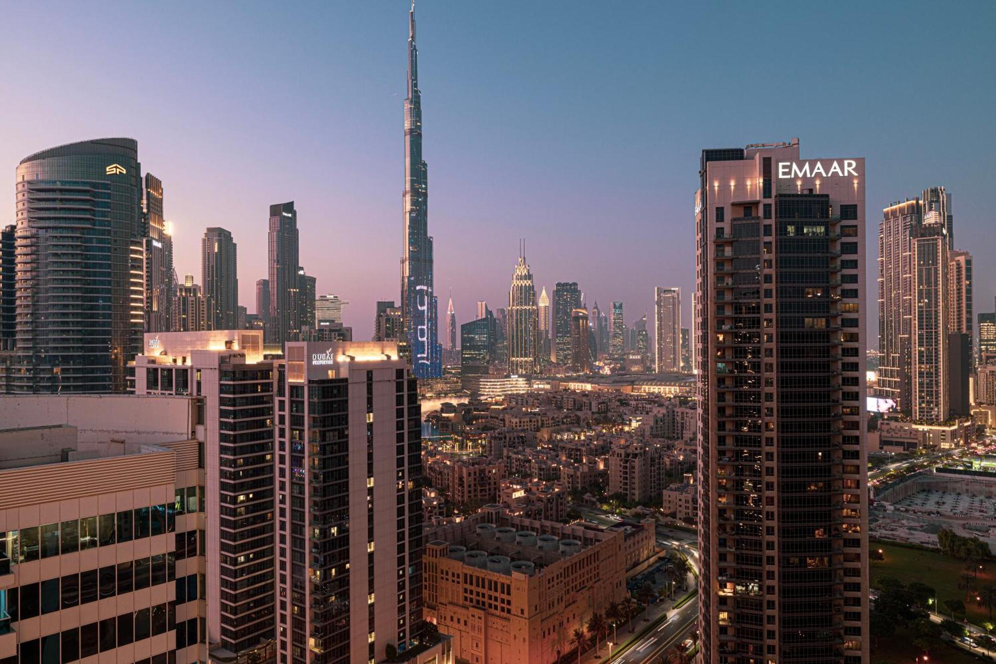 2br Burj Khalifa View, Table Game & Arcade- 26thfl Apartment *