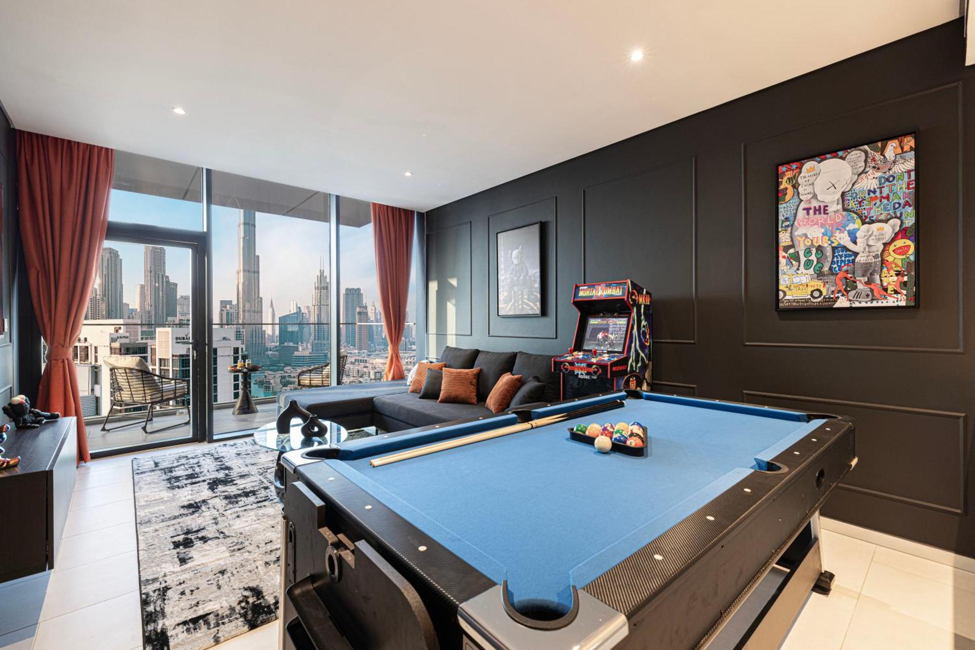 2br Burj Khalifa View, Table Game & Arcade- 26thfl *