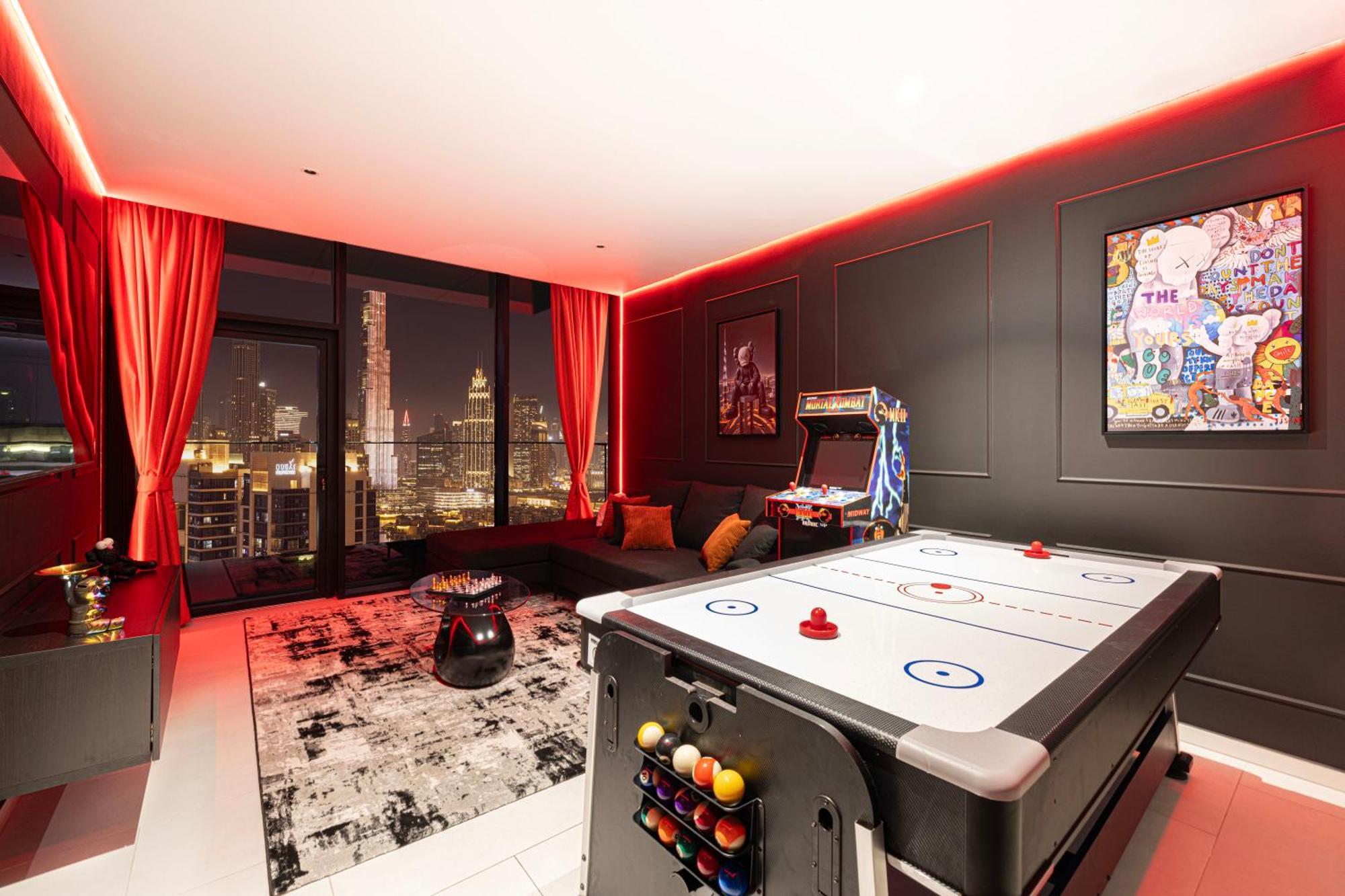 2br Burj Khalifa View, Table Game & Arcade- 26thfl Apartment