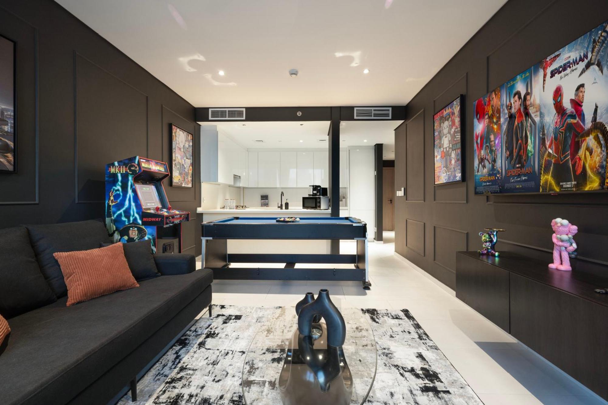 Apartment 2br Burj Khalifa View, Table Game & Arcade- 26thfl