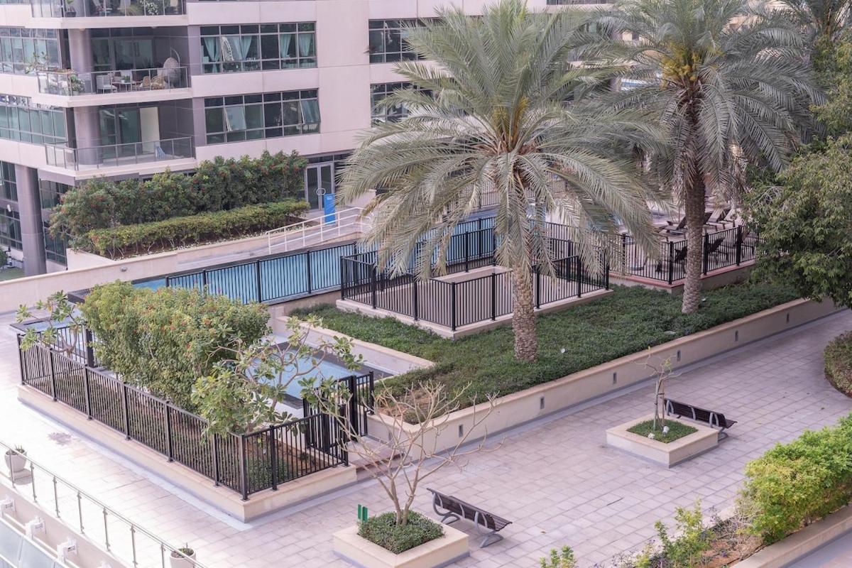 Marina Oasis Cozy 1-bed Flat With Stunning Views Apartment *