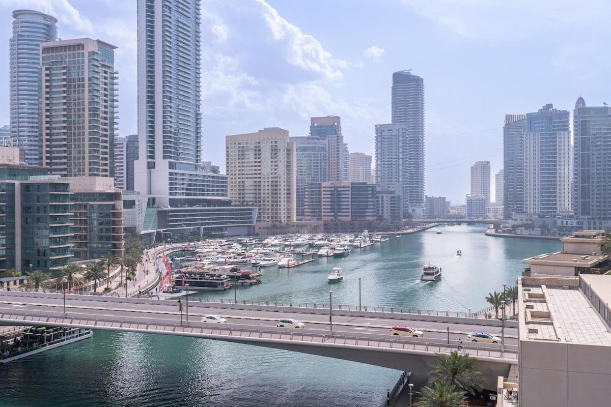 Marina Oasis Cozy 1-bed Flat With Stunning Views Dubai