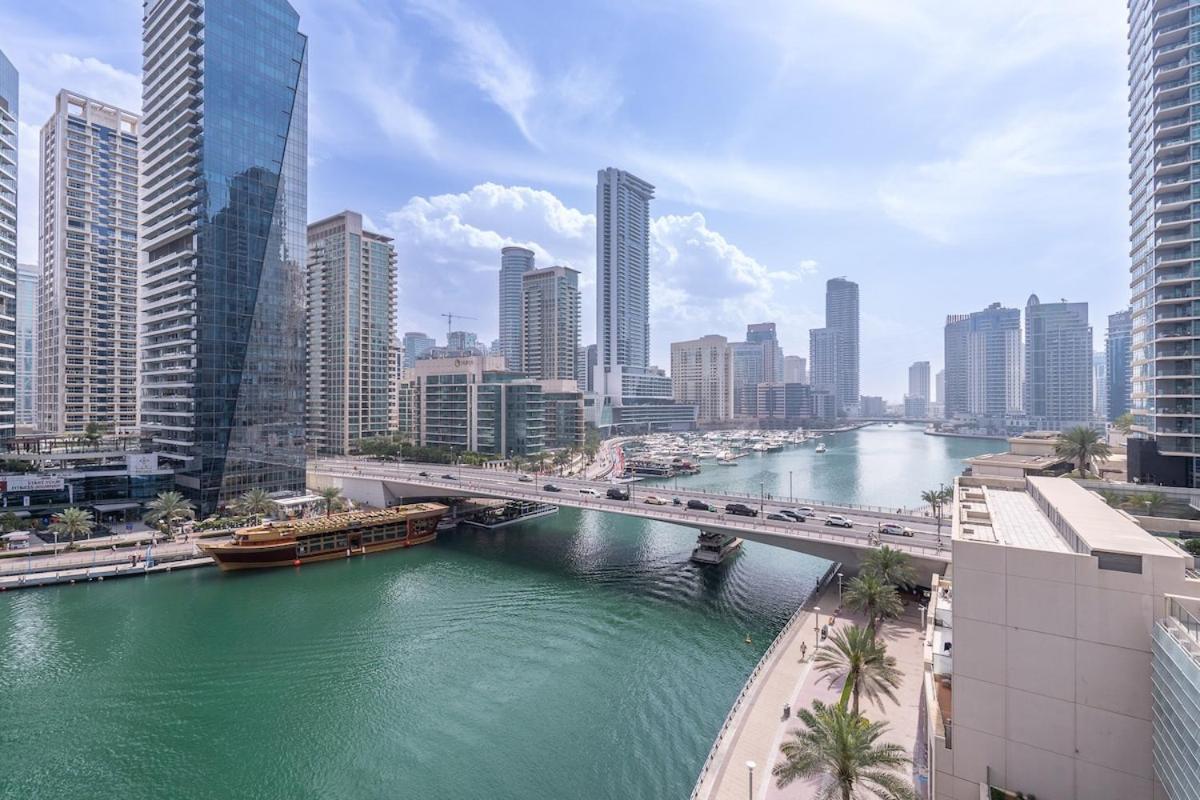 Marina Oasis Cozy 1-bed Flat With Stunning Views Dubai