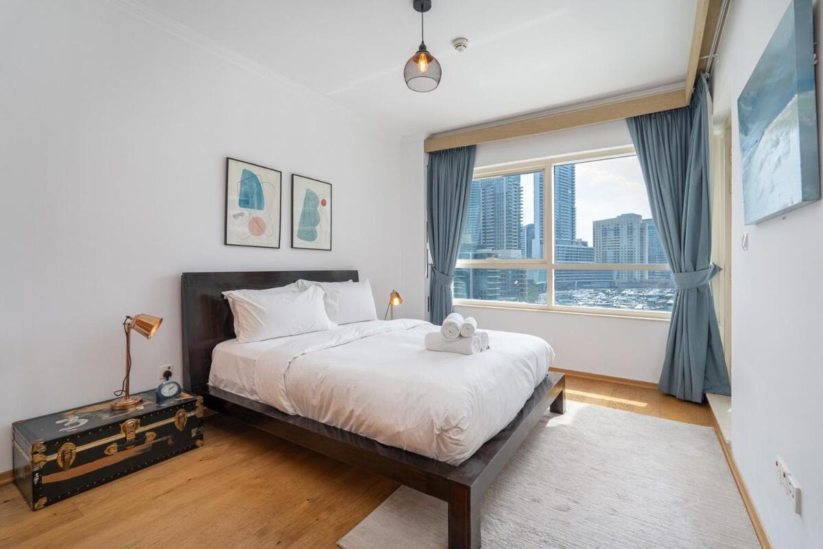 Marina Oasis Cozy 1-bed Flat With Stunning Views Apartment