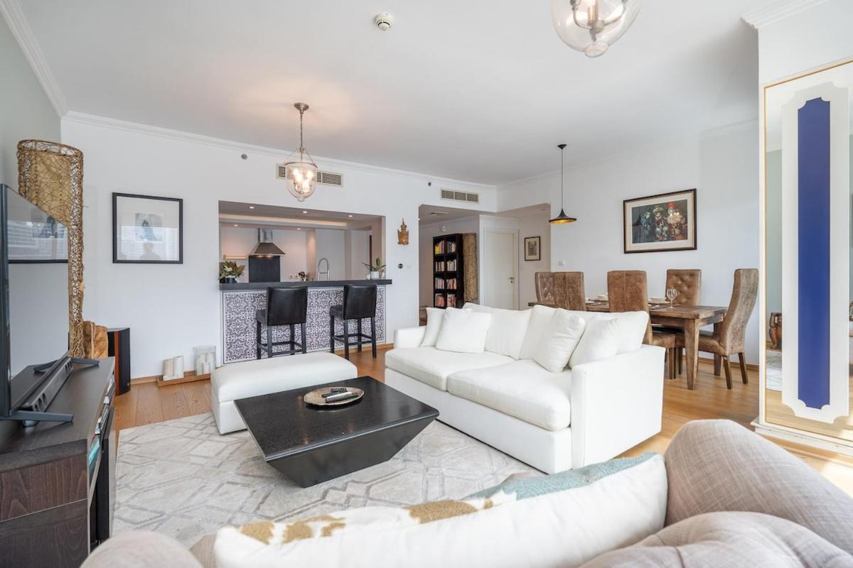 Apartment Marina Oasis Cozy 1-bed Flat With Stunning Views *