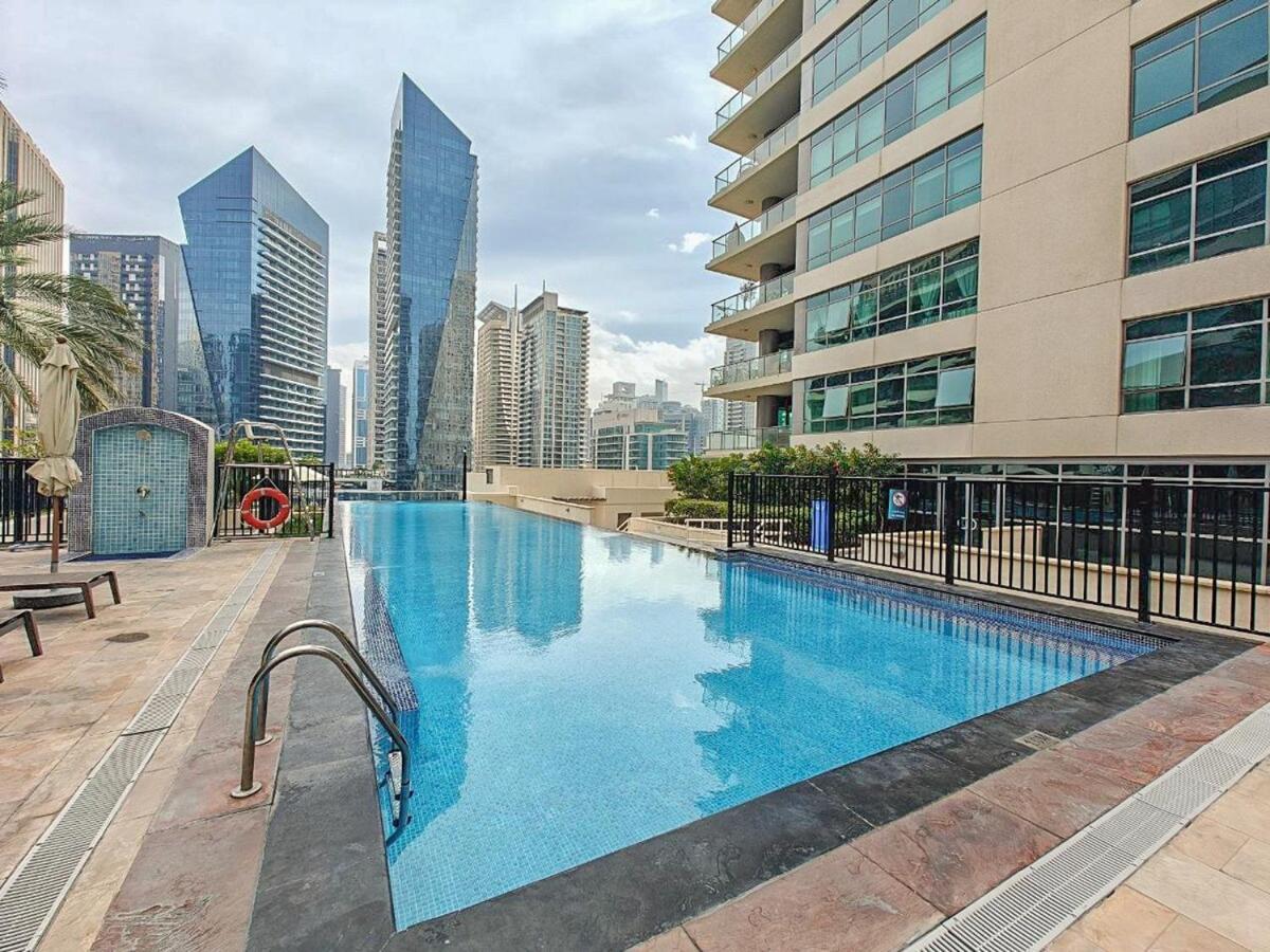 Marina Oasis Cozy 1-bed Flat With Stunning Views