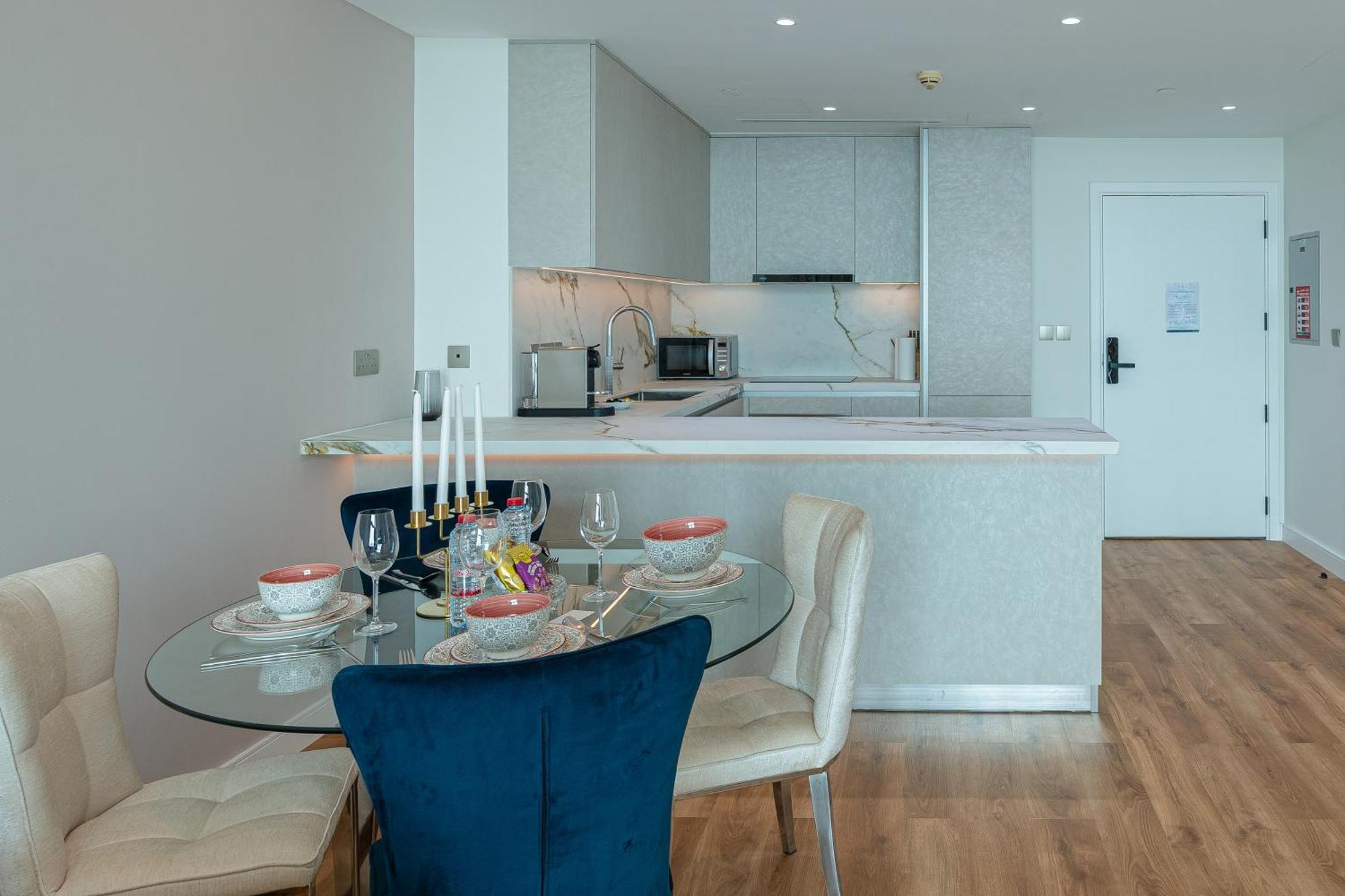 Apartment Upgraded 1br On A High Floor Of Liberty House,difc - Allsopp&allsopp Dubai