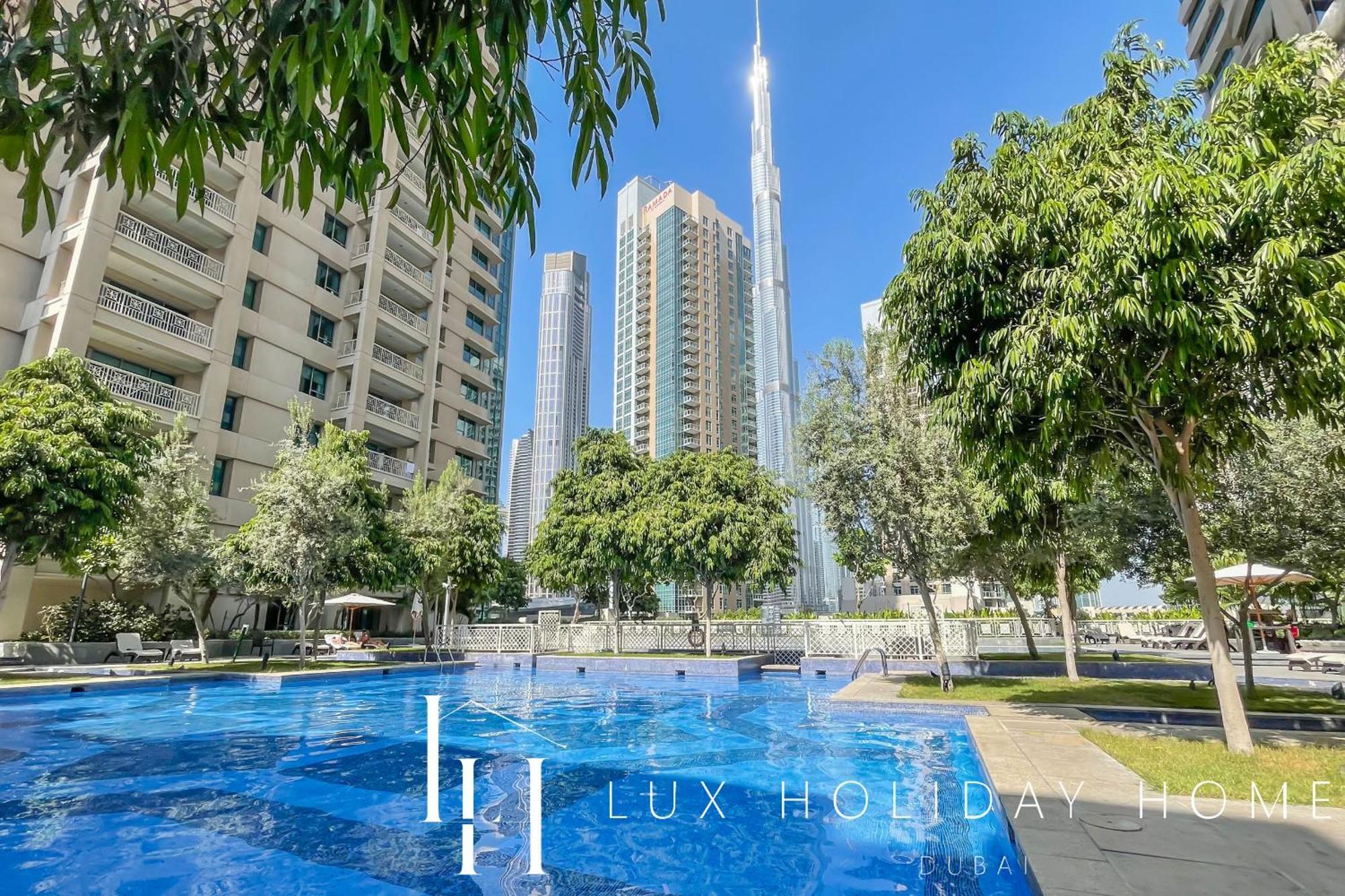 Lux The Burj Khalifa Fountain View Apartment Dubai