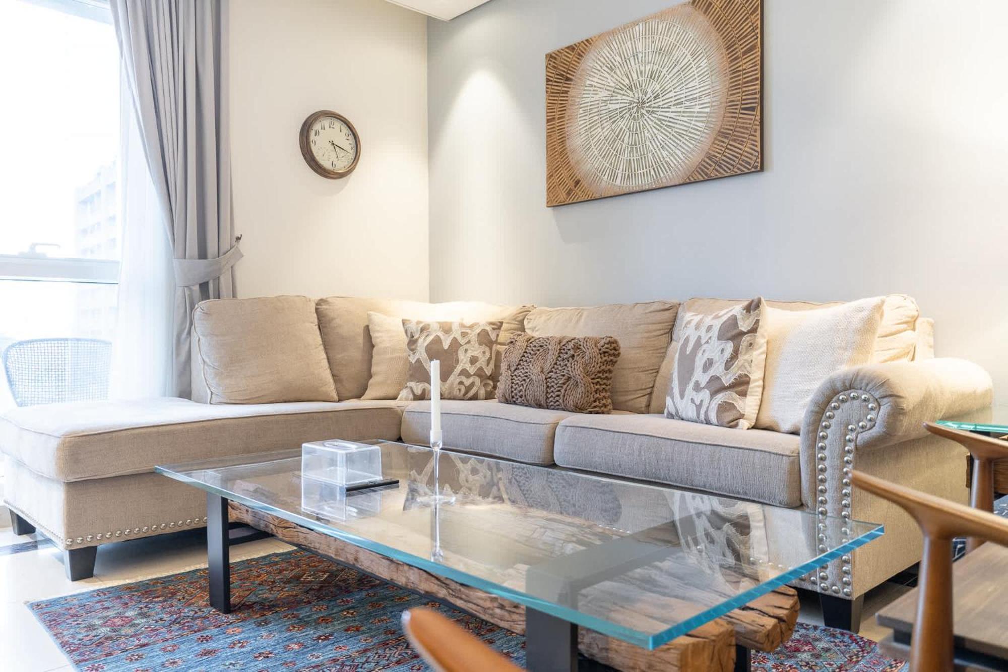 Absolutely Stunning 3 Bedroom In Downtown * Dubai