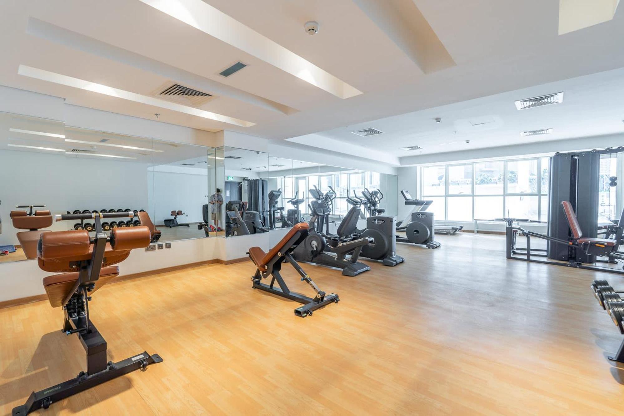 Absolutely Stunning 3 Bedroom In Downtown *