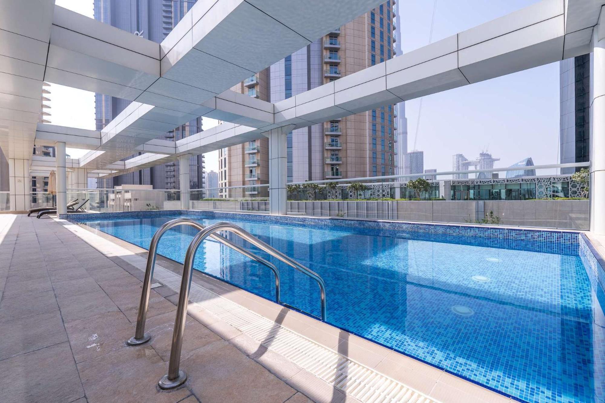 Apartment Absolutely Stunning 3 Bedroom In Downtown