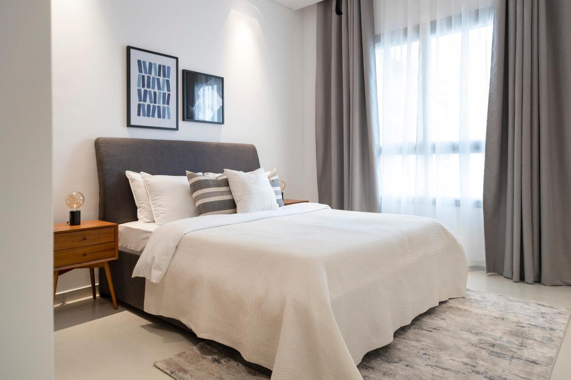 2br Api 1000 Community View Jumeirah *