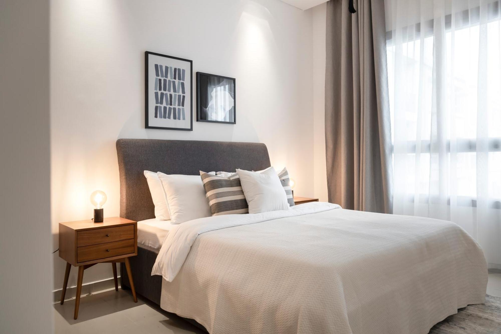 2br Api 1000 Community View Jumeirah Dubai