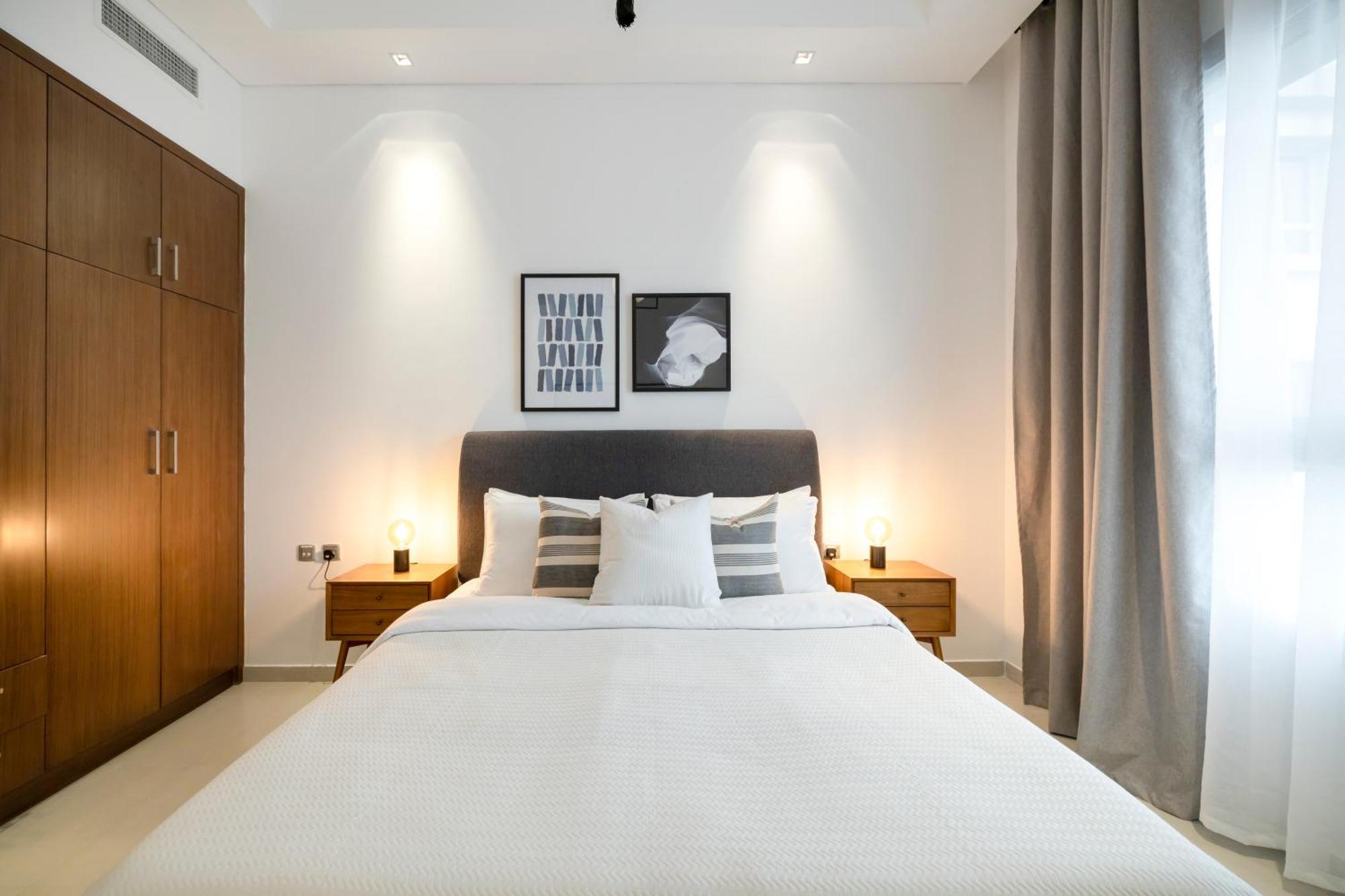 2br Api 1000 Community View Jumeirah Dubai