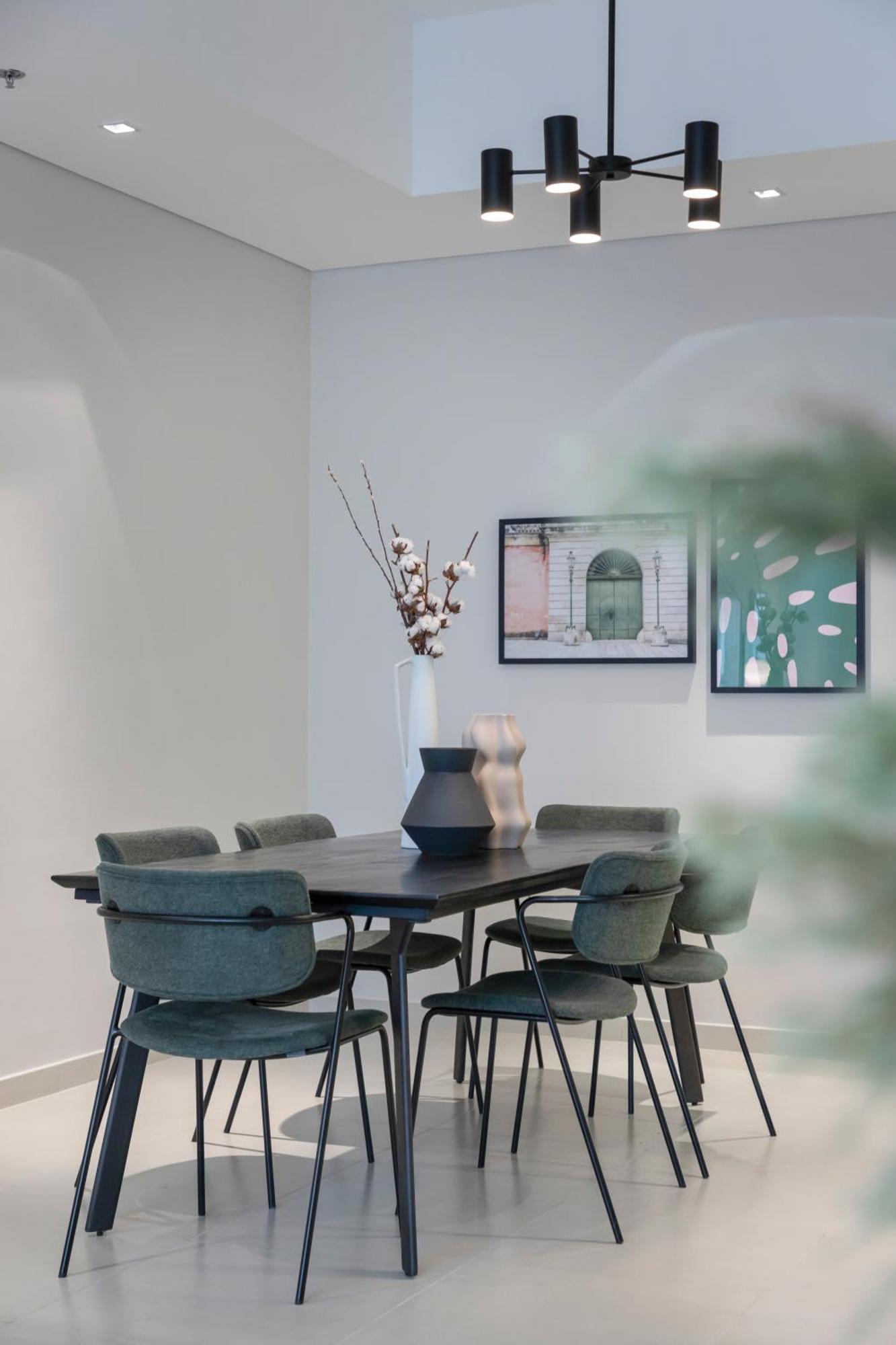 Apartment 2br Api 1000 Community View Jumeirah *