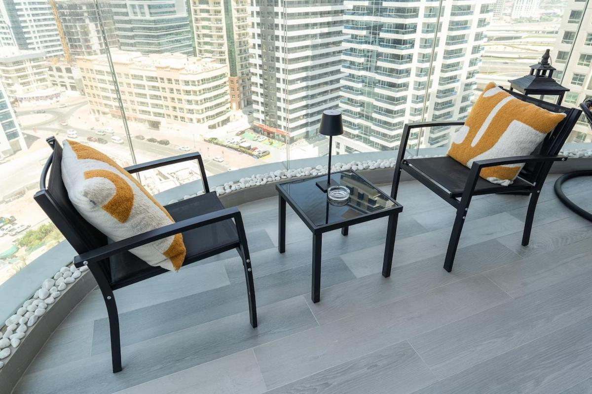 Sensational 1bedroom With Amazing View In Marina Apartment