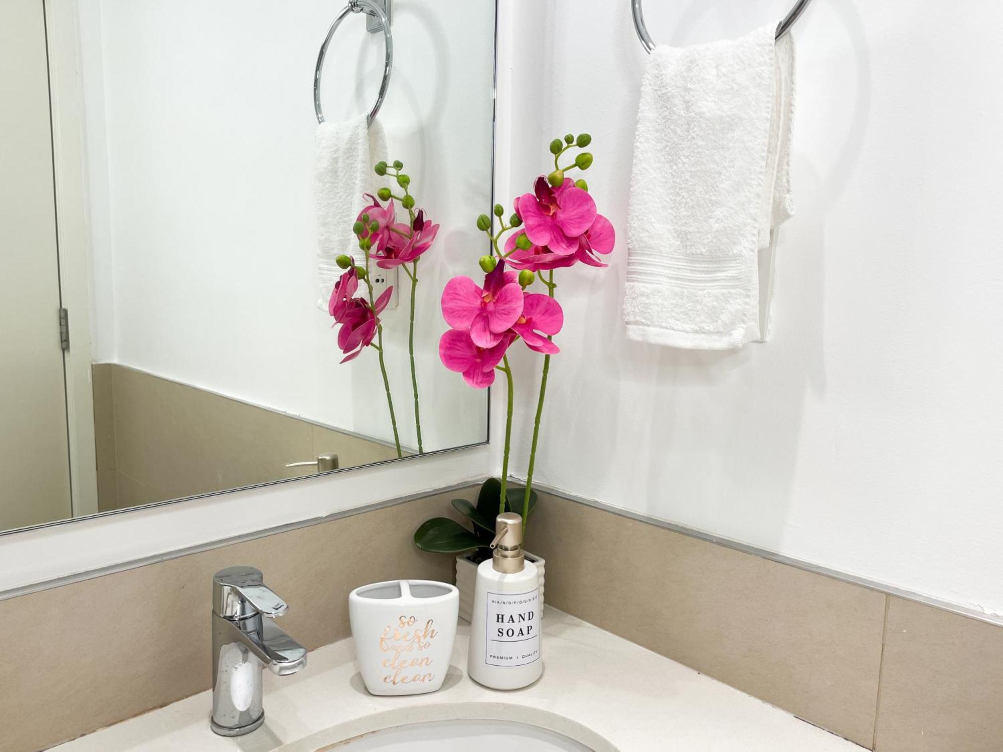 Apartment Stylish 1br In Prime Hills