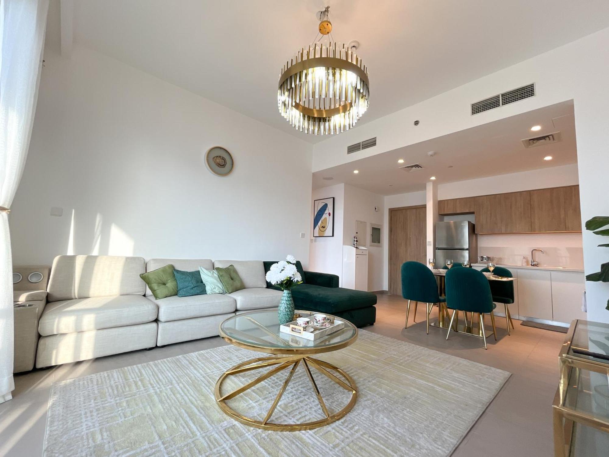 Stylish 1br In Prime Hills