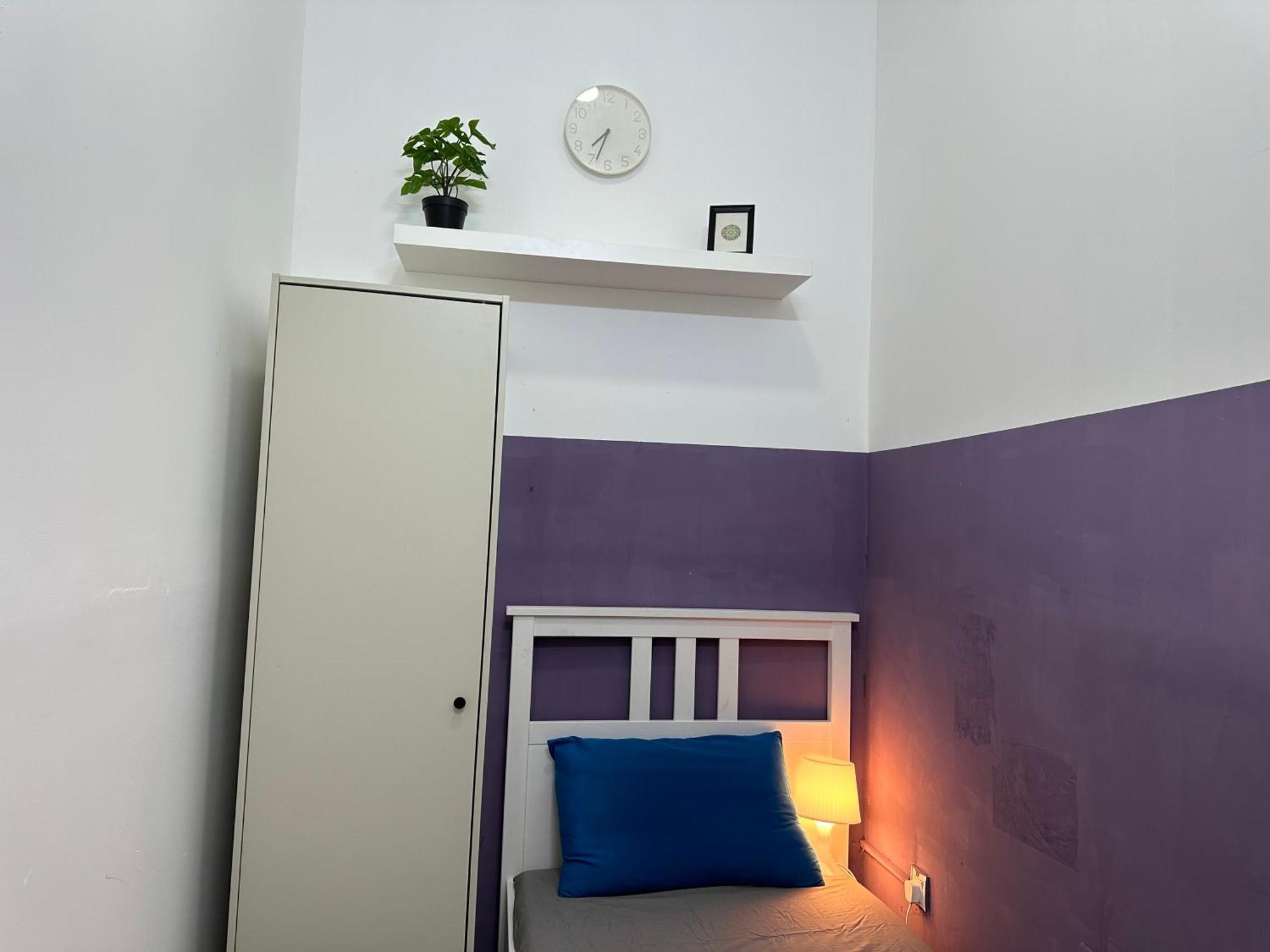 Restful Partition Near Mashreq Metro Homestay Dubai