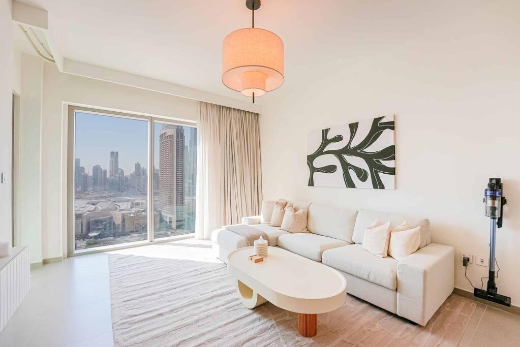 Living With Burj Khalifa Views * Dubai