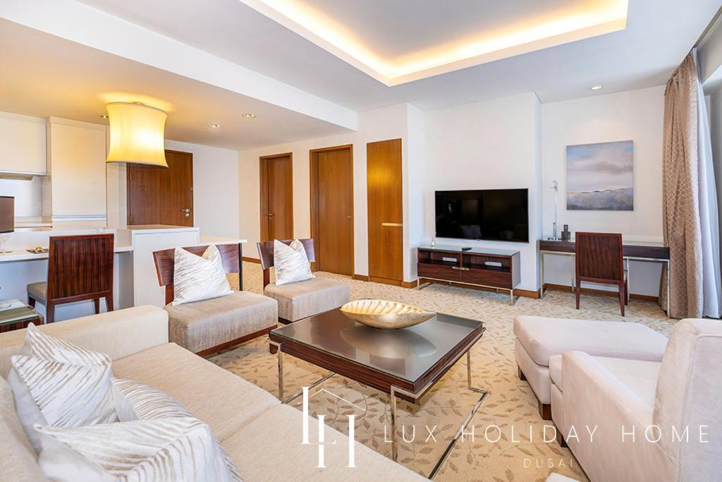 Apartment Lux The Emaar Fashion Avenue 2