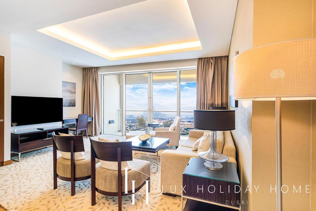 Lux The Emaar Fashion Avenue 2 Apartment *