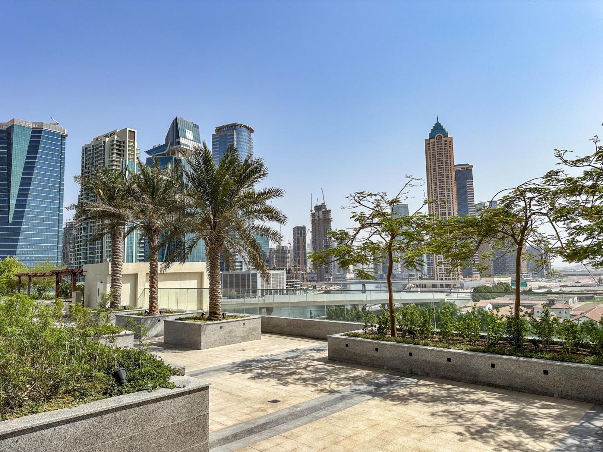 Homes & Beyond I High Floor 1 Bedroom In Al Habtoor