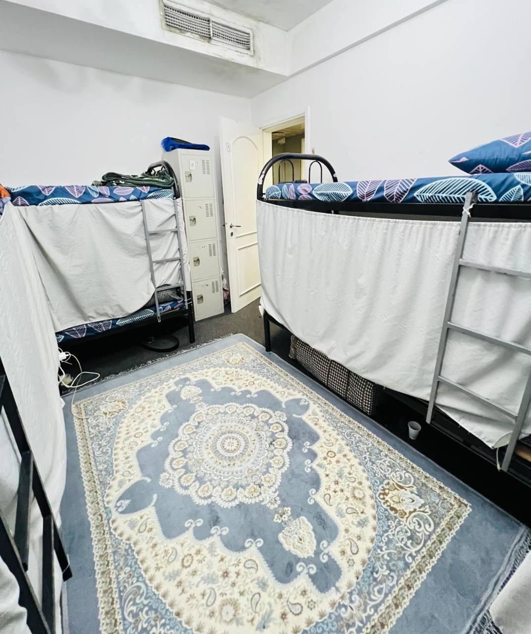 Golden Horse Hostel