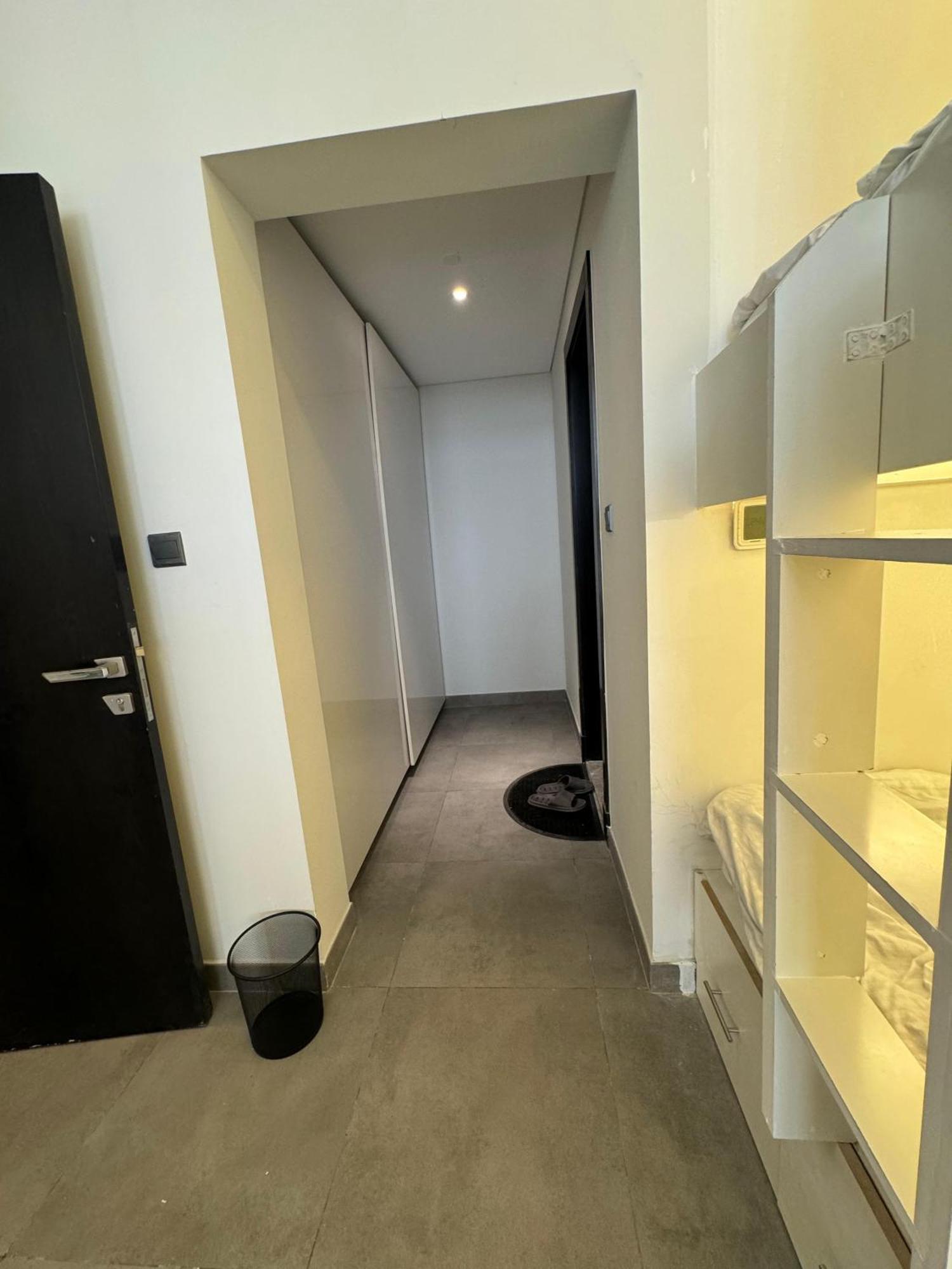 Hostel Urban Nest Burj Khalifa View *