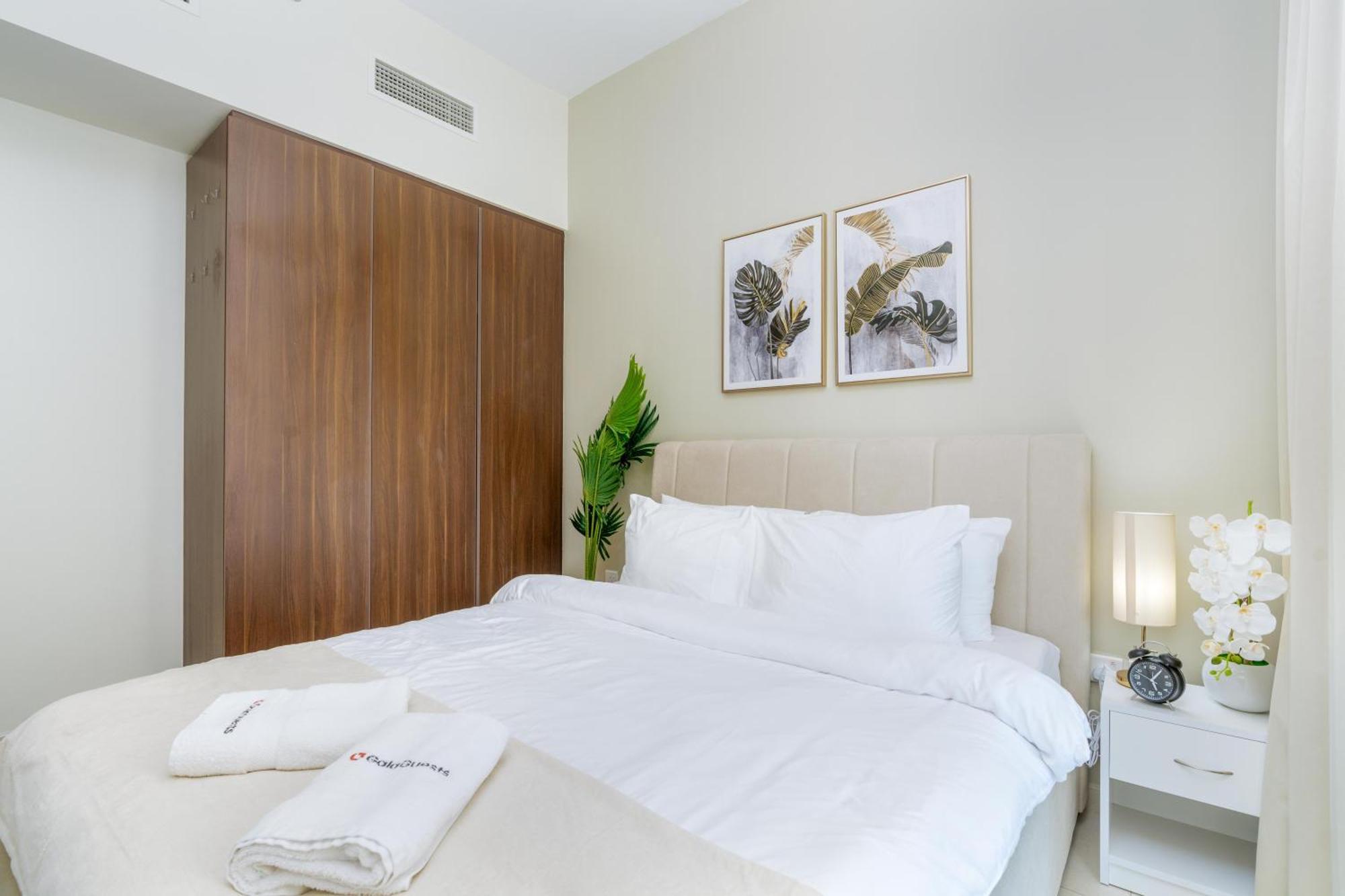Fascinating 1 Bedroom At Vera Apartment Dubai