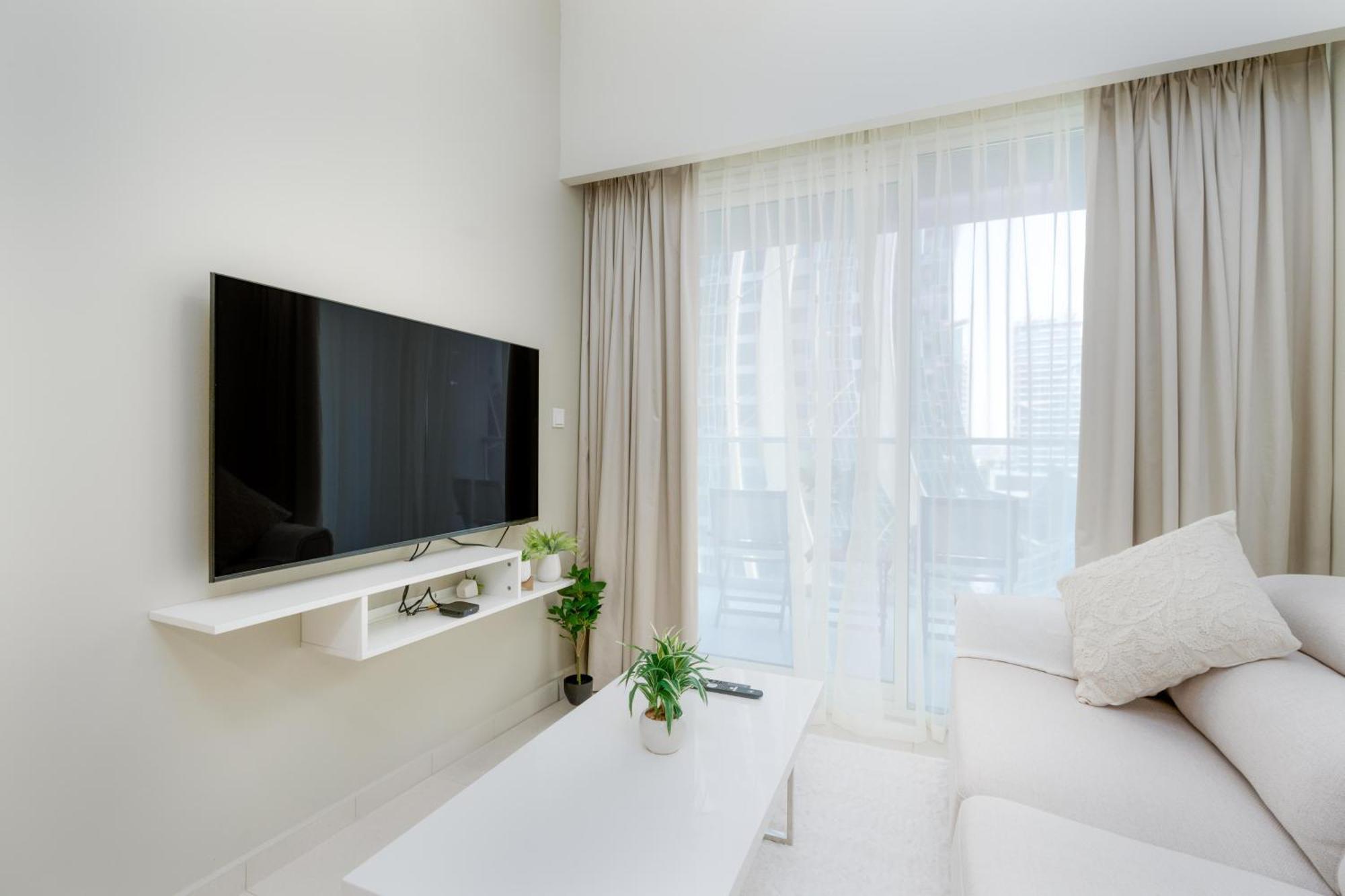 Fascinating 1 Bedroom At Vera Apartment