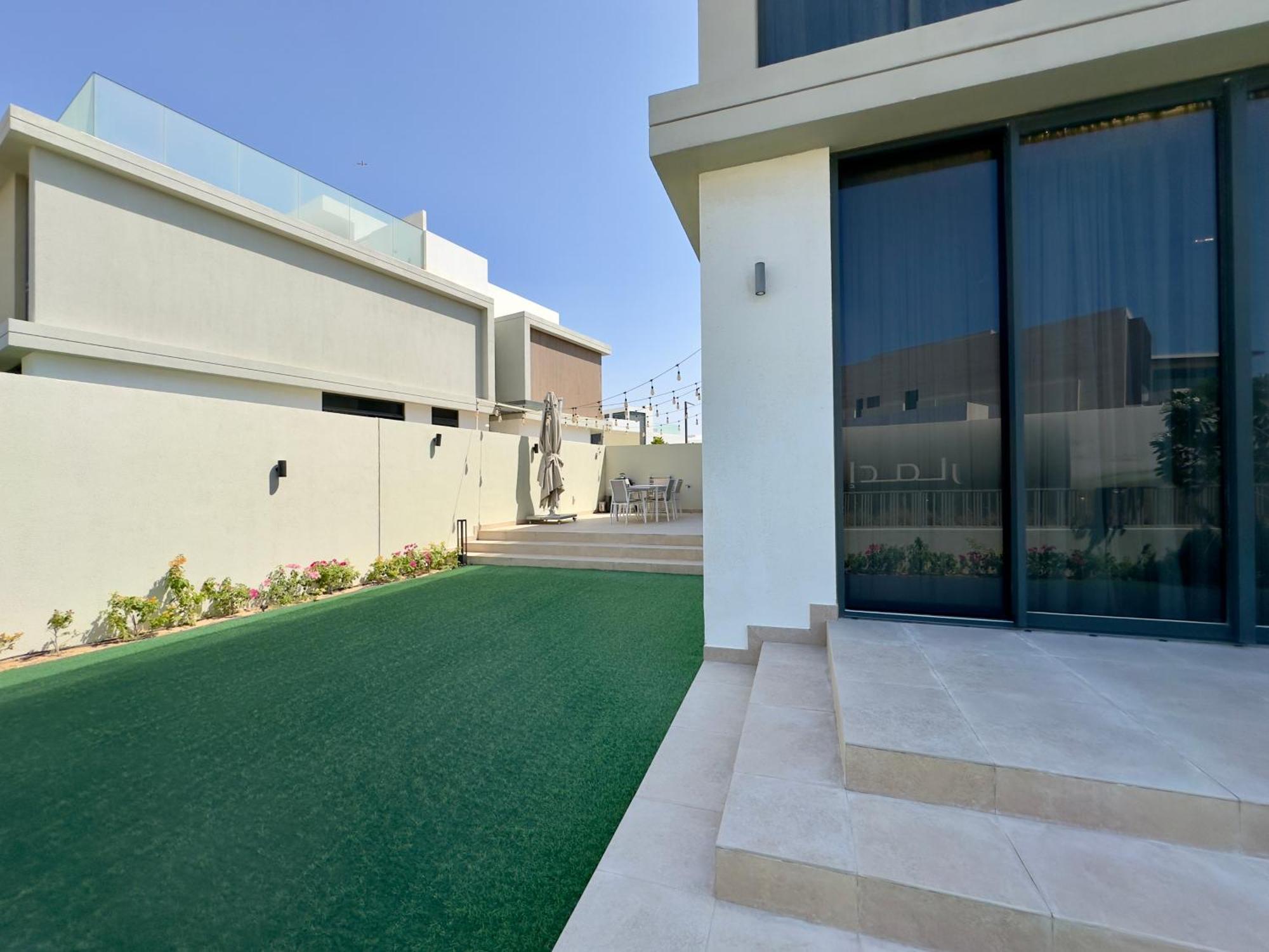 Villa Luxury & Stunning Family Villa-dubai Hills Estate