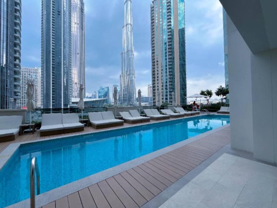 Apartment The Signature-step To Burjkhalifa-actone-1br *