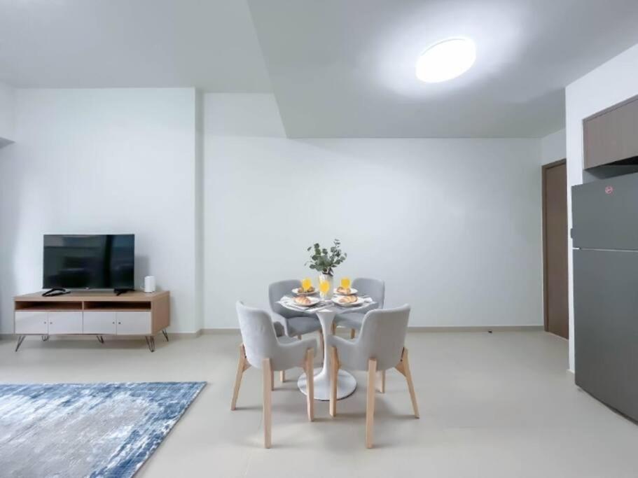 The Signature-step To Burjkhalifa-actone-1br * Dubai
