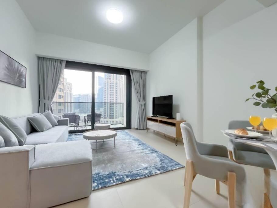 The Signature-step To Burjkhalifa-actone-1br