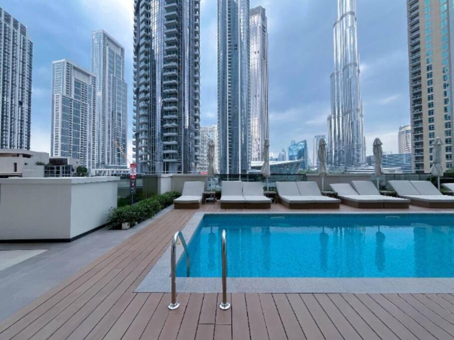 Apartment The Signature-step To Burjkhalifa-actone-1br