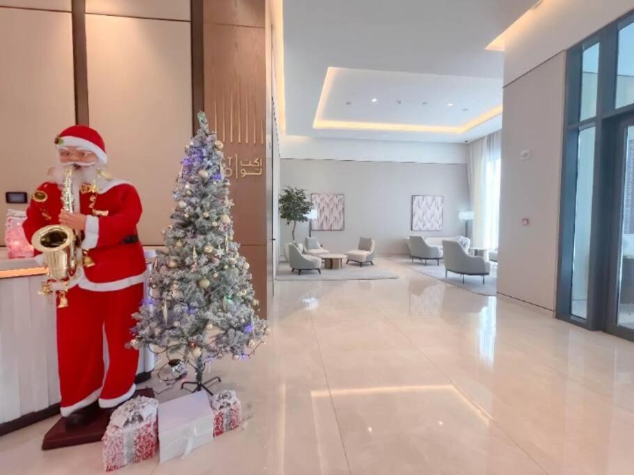 Apartment The Signature-step To Burjkhalifa-actone-1br Dubai