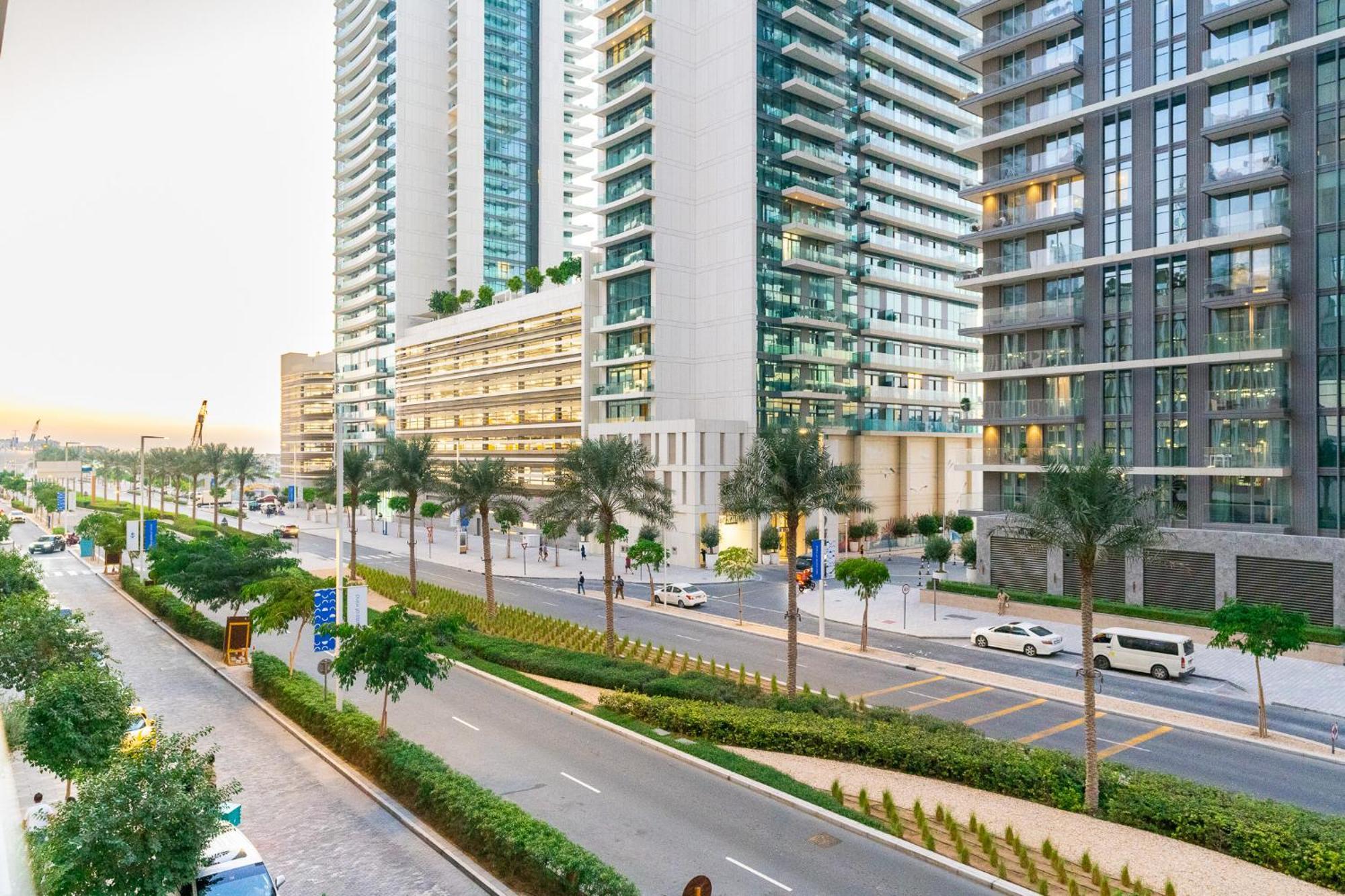Citihome - 1br In Marina Vista At Front