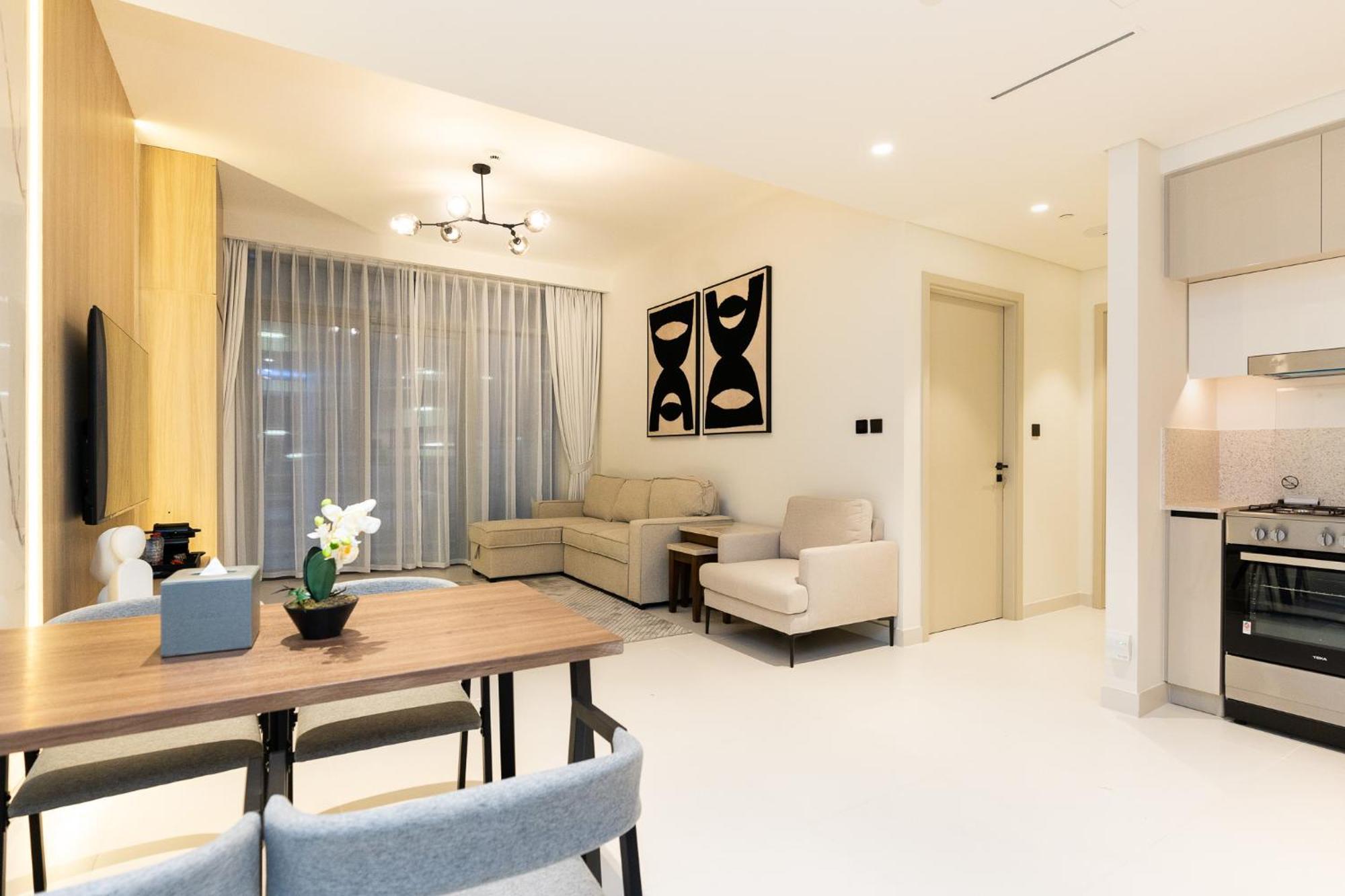 Citihome - 1br In Marina Vista At Front Dubai