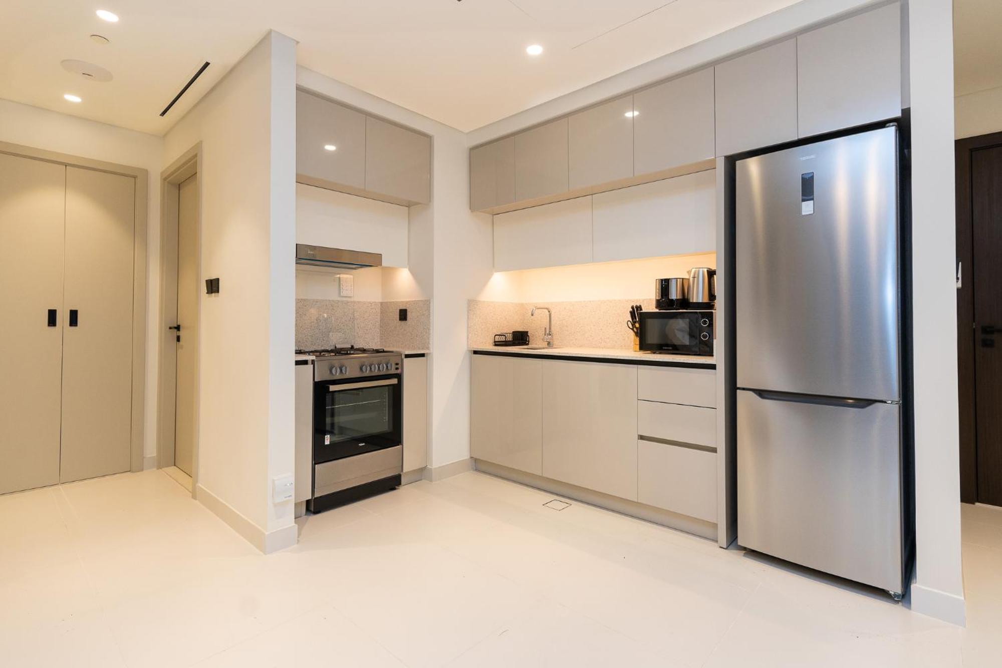 Citihome - 1br In Marina Vista At Front *