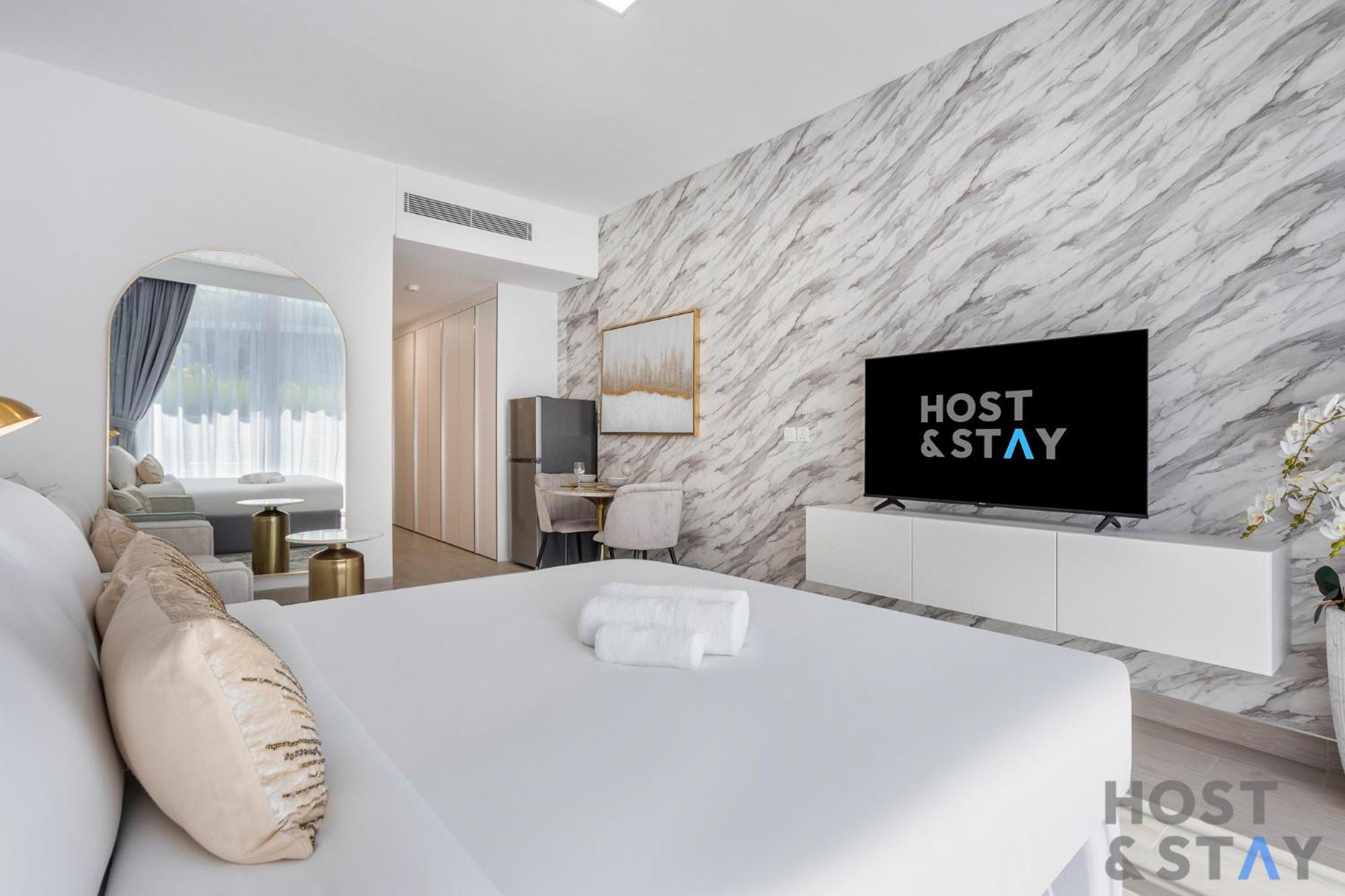 Charming In Luma 22, Jumeirah Village Circle