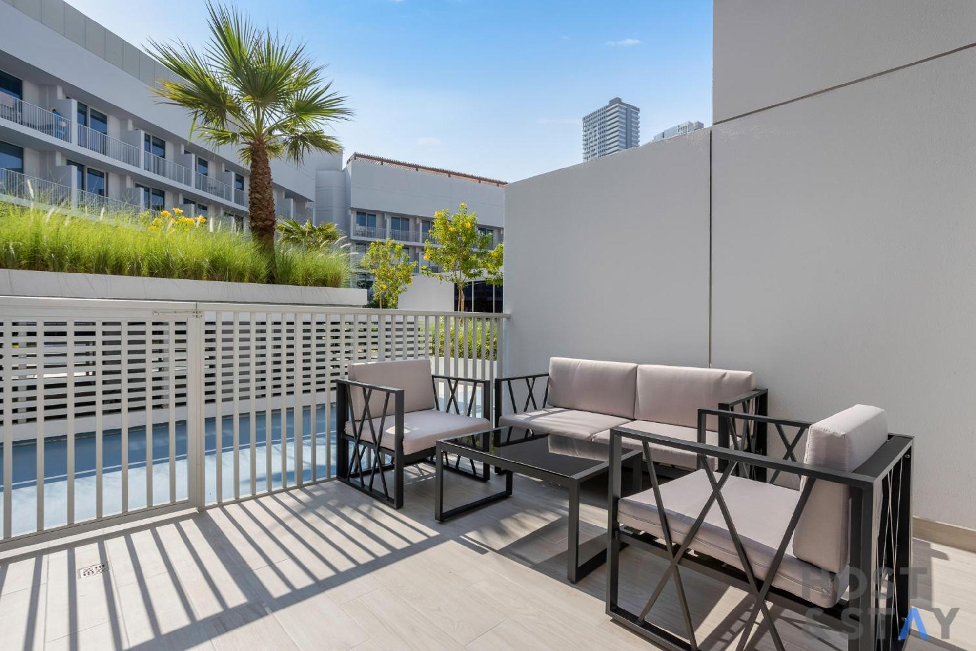 Charming In Luma 22, Jumeirah Village Circle Dubai