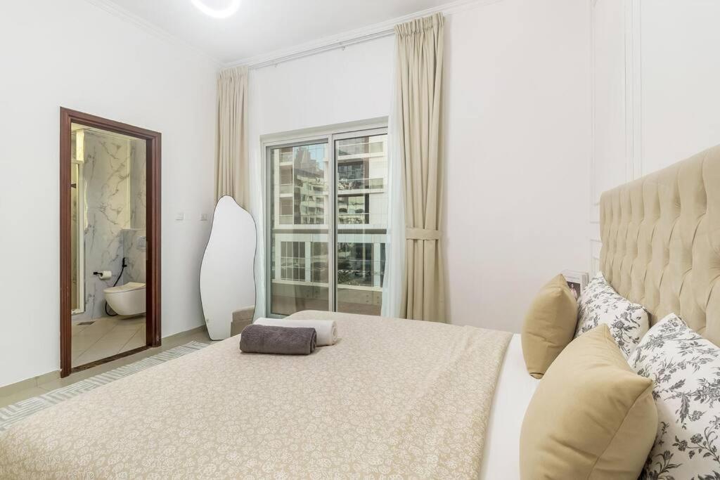 Apartment Stunning 2br In The Heart Of Marina