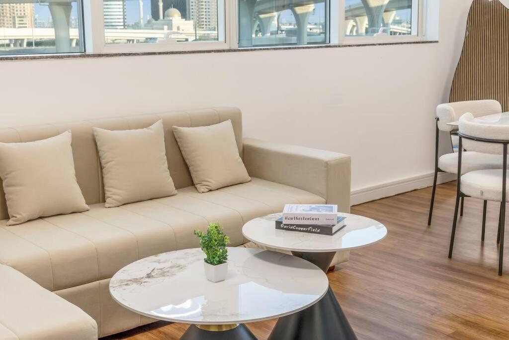 Stunning 2br In The Heart Of Marina * Dubai