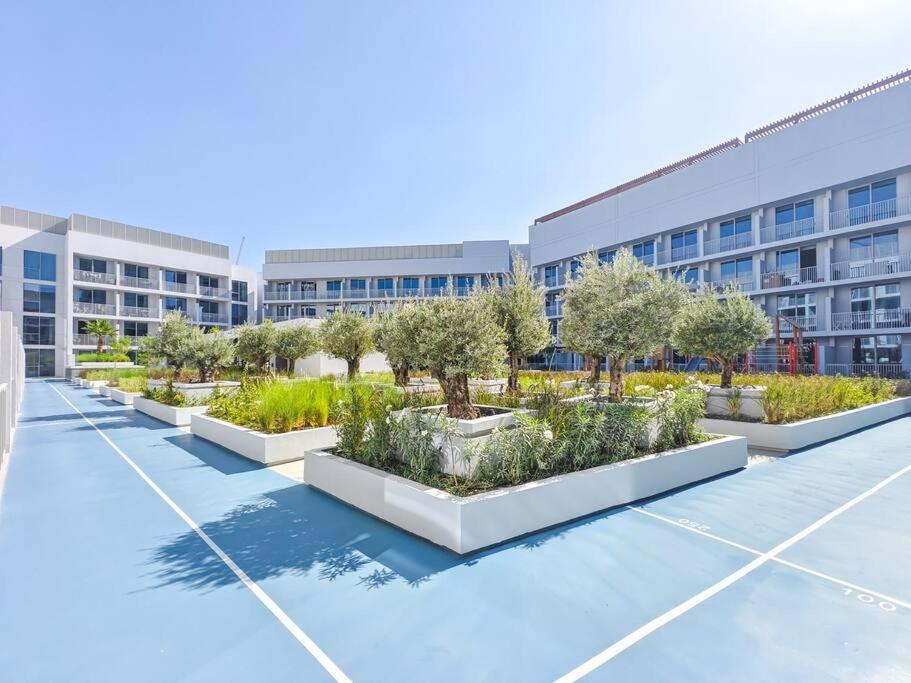 Modern Spacious- 2 Bedroom With Pool & Gym- Luma 22 Jvc Dubai