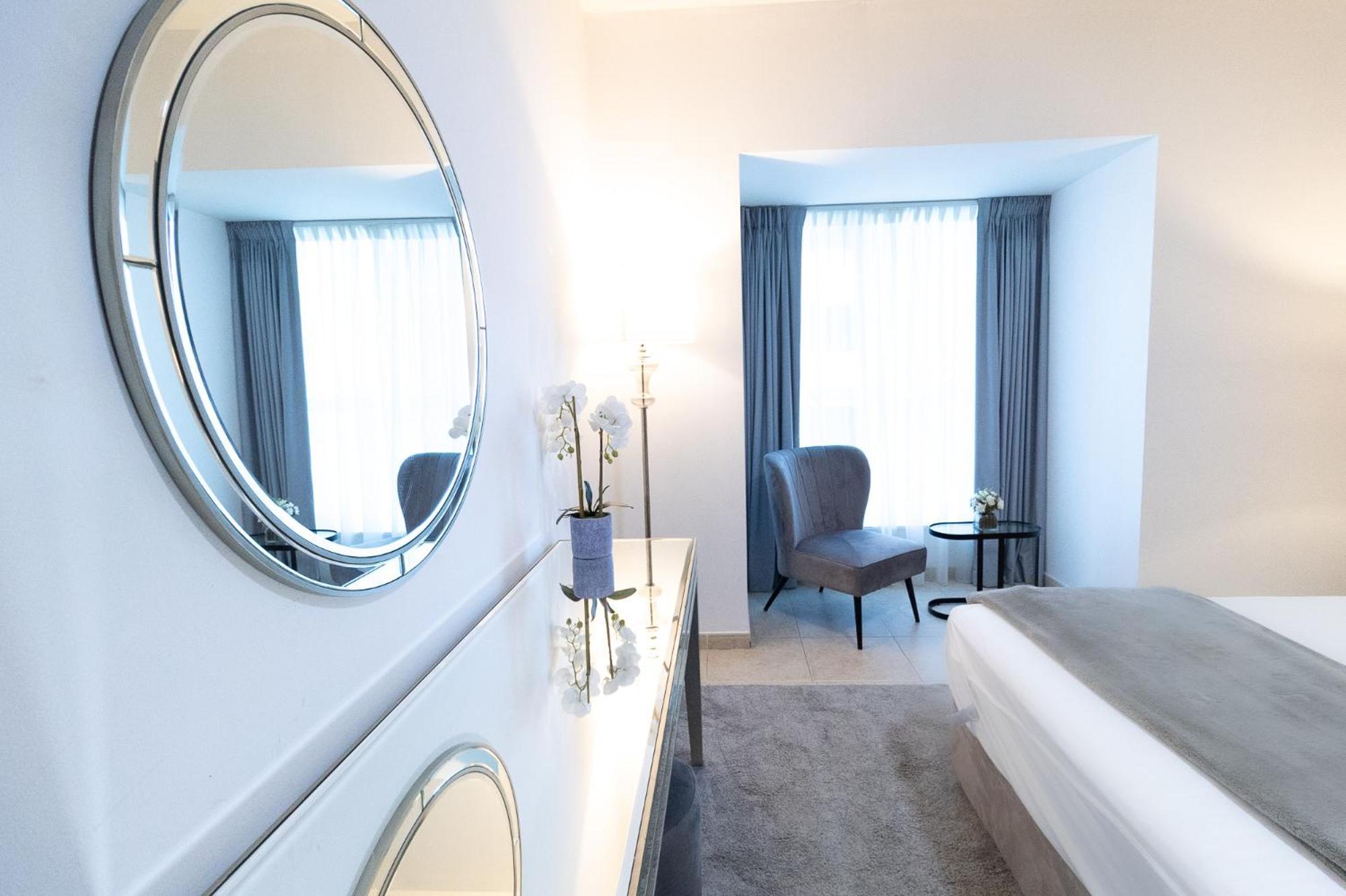 Elite Residences Tower Marina By Happy Season * Dubai