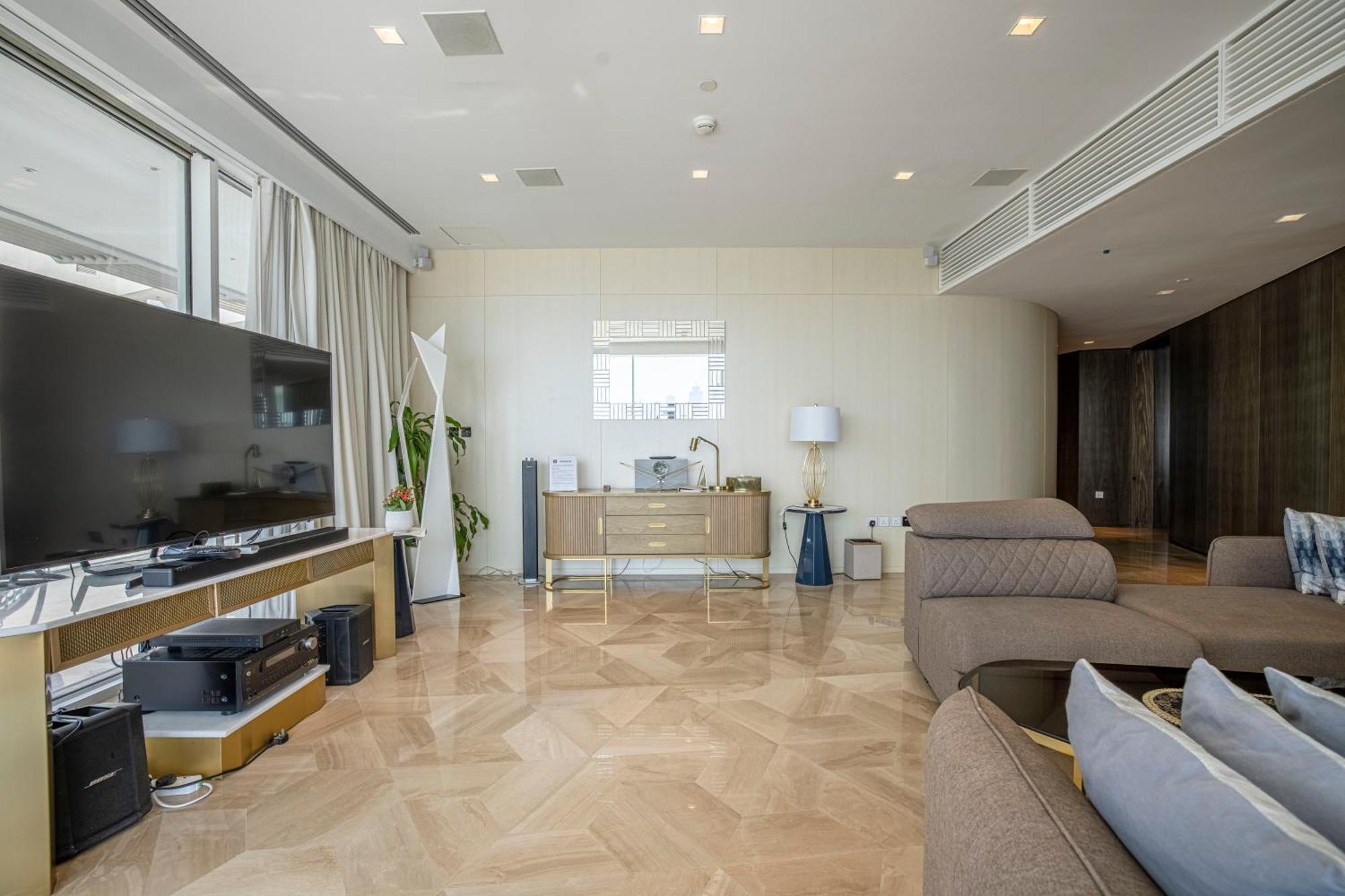Resort Five Palm Luxury Penthouse Full Marina View & Private Pool Dubai